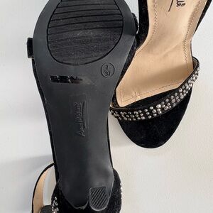 Anne Klein Black Heels with Rhinestone Accents